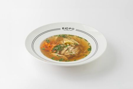 Куриный бульон с фузилли