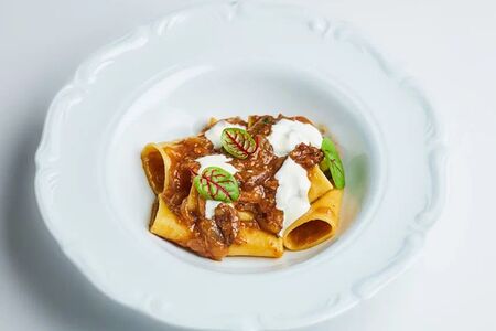 Медземанике с томленым ягненком