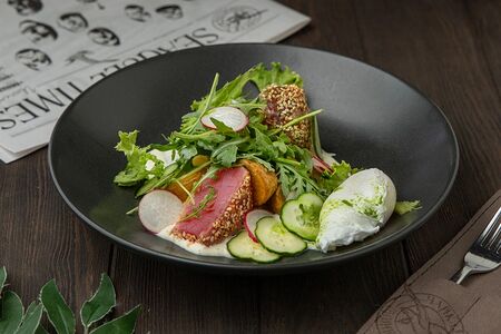 Салат с тунцом и молодым картофелем