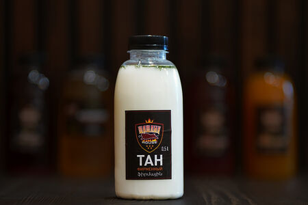 Фирменный тан