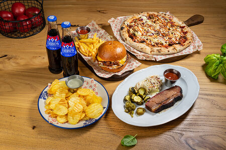 Всё с брискетом