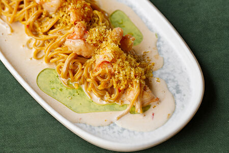 Спагетти с креветкой в сливочном пепперончини