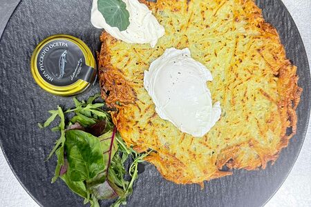 Драники Картофельные с осетровой икрой