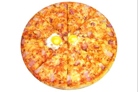 Пицца Карбонара с яйцом