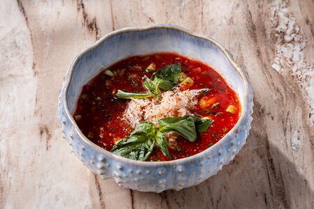 Гаспаччо с крабом