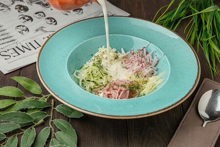 Окрошка с ветчиной