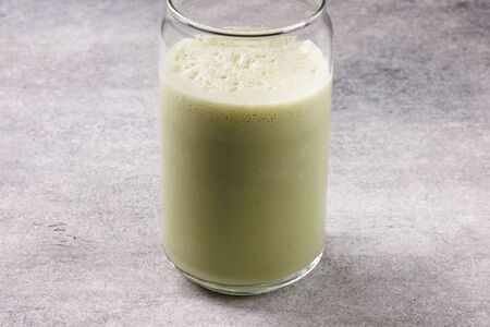 Фреш сельдерей-яблоко