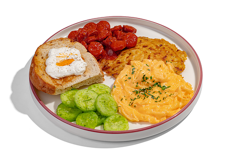 Большой завтрак Здрасте с колбасками и скремблом