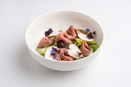 Мясной с ростбифом