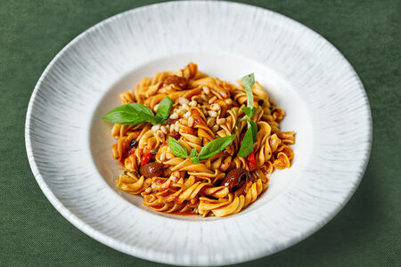 Фузилли алла Путанеска