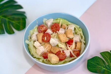 Цезарь боул с курицей 