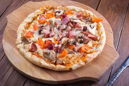 Пицца Ветчина с грибами