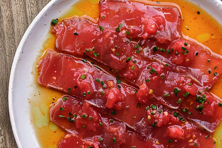 Татаки Тунец