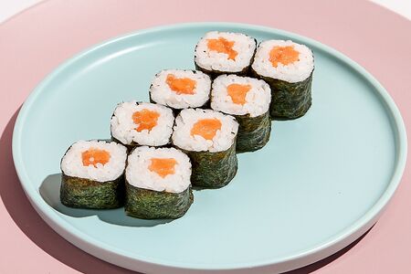 Сяке маки ролл