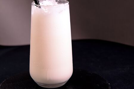 Карамельный молочный коктейль