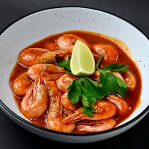 Креветки в соусе Том ям