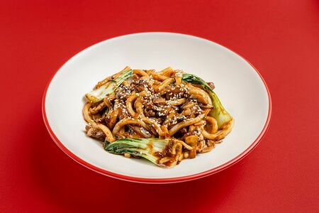 Удон с говядиной