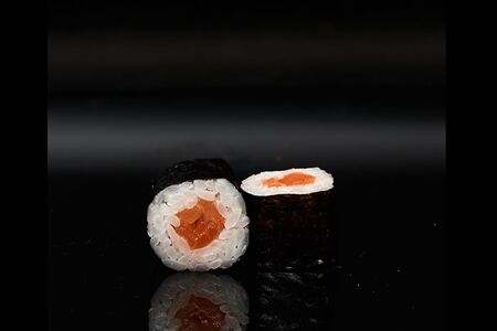 Маки-ролл с семгой