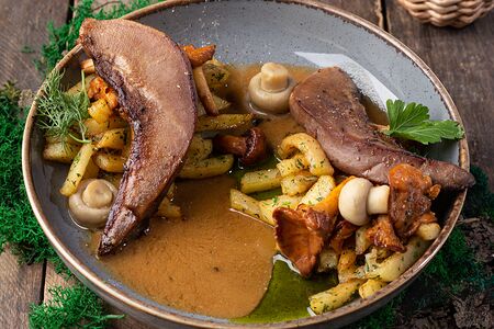 Запечённый свиной язык