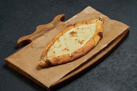 Пиде с сыром 