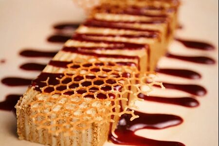 Несметанник с кокосом и ежевикой