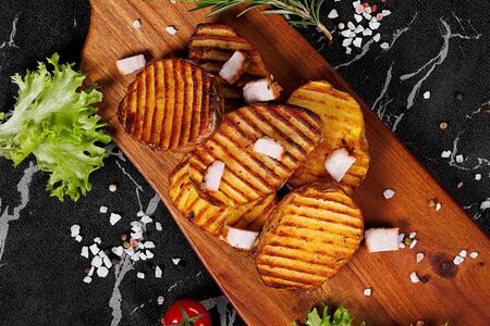 Картофель с салом