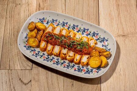 Шницель с картофелем 