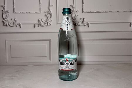 Вода Borjomi газированная 