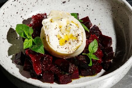 Фермерская буррата из молока джерсейских коров