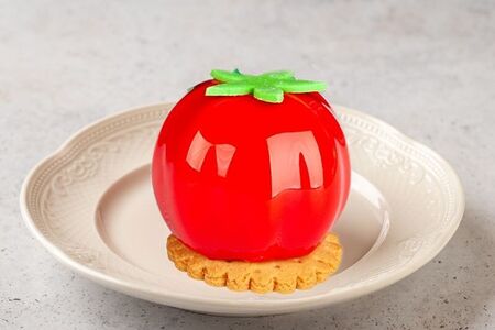 Десерт Помидор