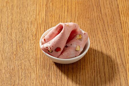 Мортаделла с фисташками