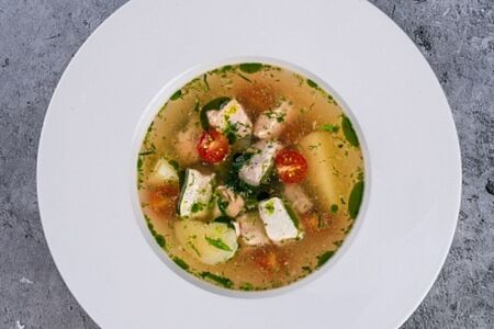 Уха из трех видов рыб