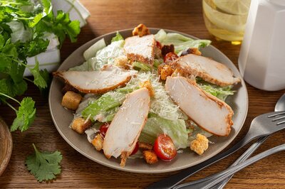 Цезарь с курицей