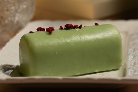 Сырок творожный Фисташка-малина