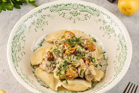 Вареники с картофелем и лисичками