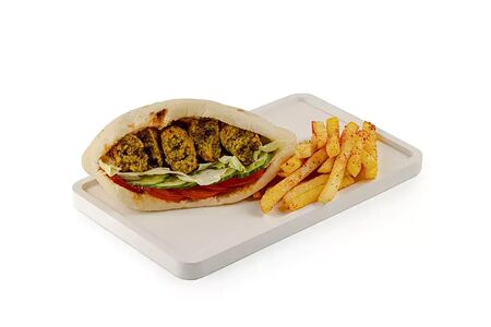 Гиро Израильский с фалафелем