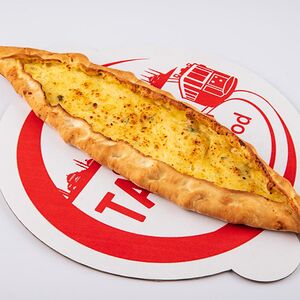 Пиде с сыром и зеленью