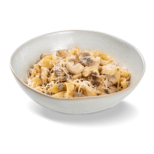 Паста Феттучини с курицей и грибами