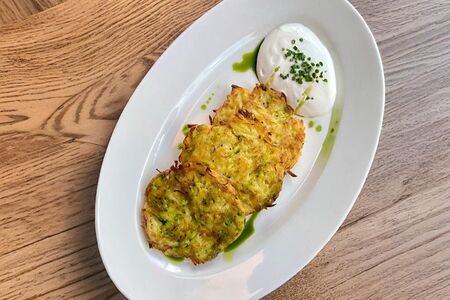 Драники со сметаной 