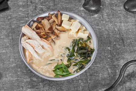 Суп Мисо сливочный с курицей