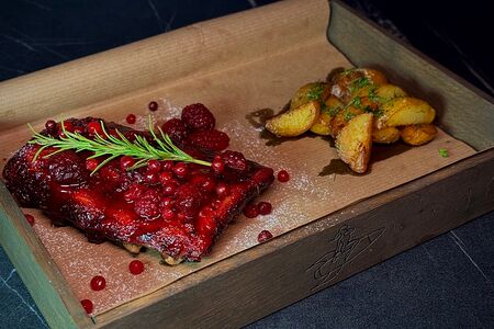 Ребрышки big в ягодном глейзе