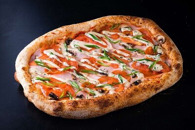 Пицца фирменная Рококо