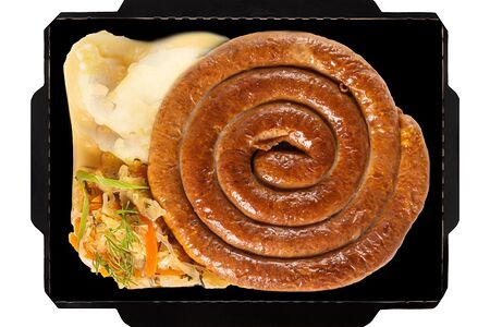 Колбаска баварская с тушеной капустой и картофельным пюре