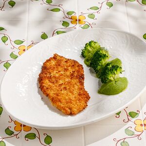 Куриный шницель с пюре из брокколи