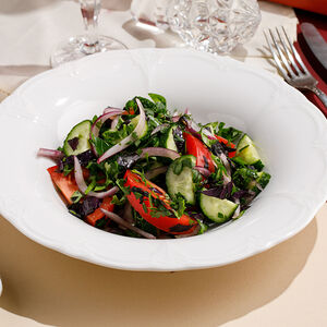 Салат по-грузински с орехами