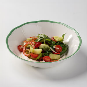 Салат из овощей с кремом из фетты