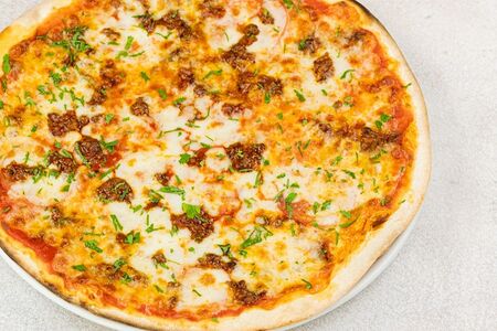 Пицца Болоньезе