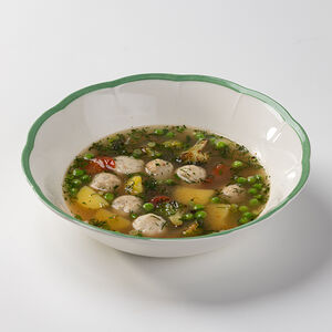 Суп министроне с польпетти из цыпленка