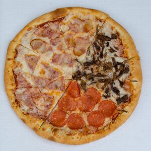 Делюкс (4 мяса) 25см