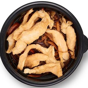 Лапша рисовая с курицей